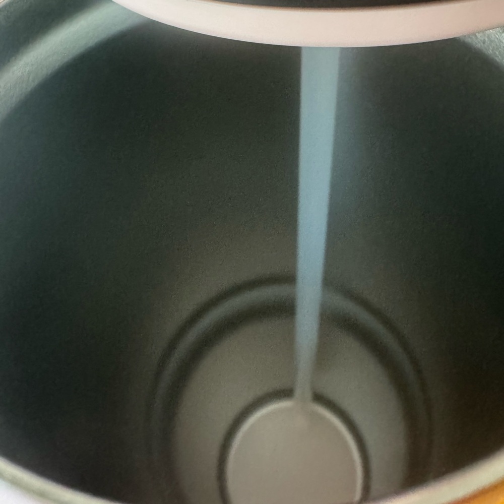 Pink (trillium) hydro flask 40 oz tumbler *BRAND NEW!!*
*LABEL STILL ATTACHED* - Picture 3 of 3